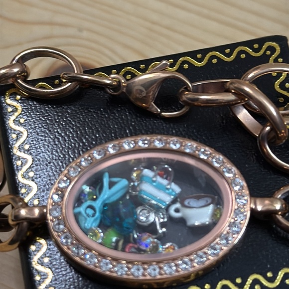 Rose Gold Charm Bracelet  ORIGAMI OWL - Picture 2 of 3